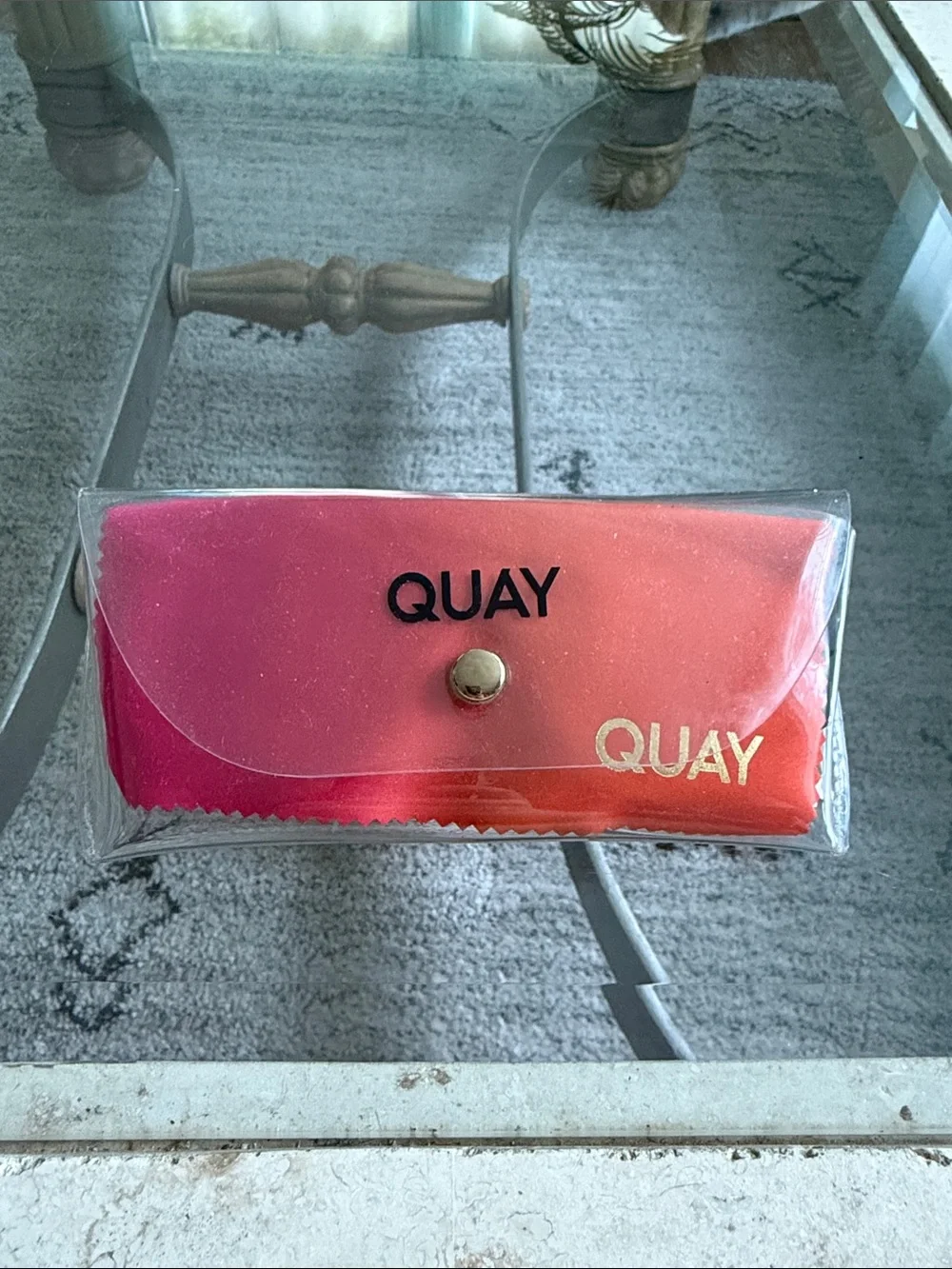 QUAY Australia Black Sunglasses Space Age. NWOT!